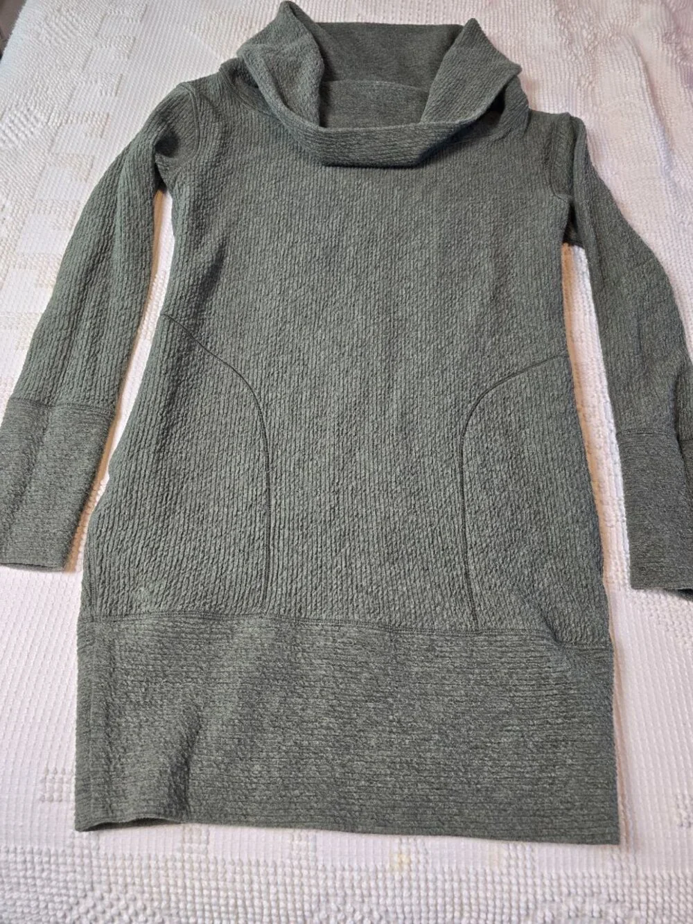 lululemon Women's Green Waffle Knit Cowl Neck Pullover Dress Pockets M